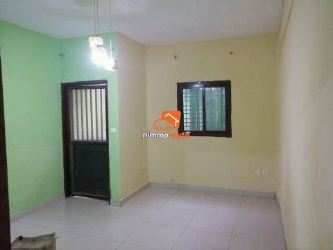 Appartement moderne a louer à biyem assi