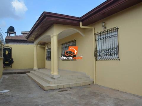 VILLA DE STANDING NON MEUBLÉE – 4 CHAMBRES PLAIN-PIED À NKOLFOULOU (YAOUNDÉ V) À LOUER