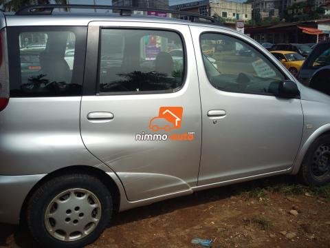 Toyota yaris verso (T&Y)