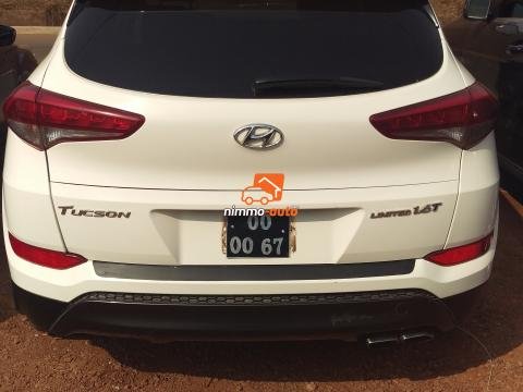 tucson limited (PBG1)