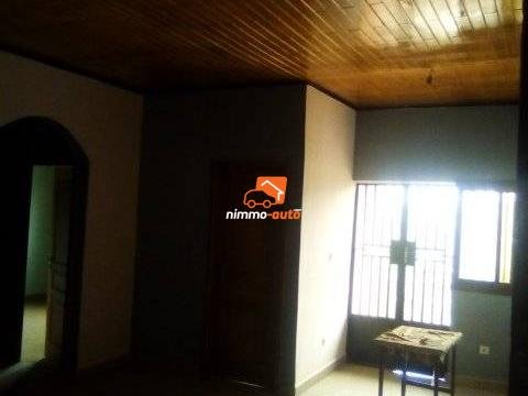 Appartement à louer à Messassi