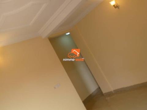 Appartement haut standing staffé nouvelle construit a akwa nord