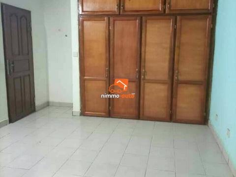 Villa individuelle a louer au rond point damas