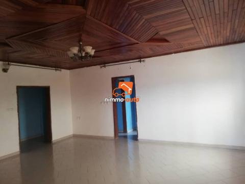 Appartement 3chbres à louer à Odza Minkan