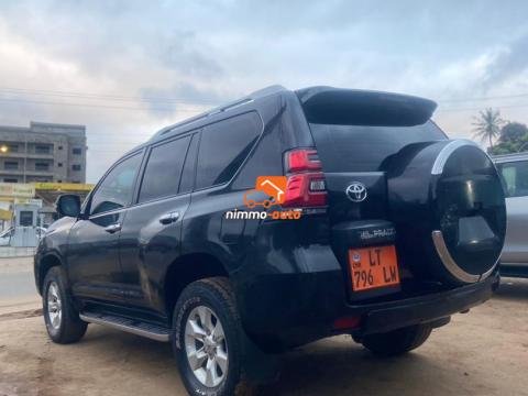 Toyota Prado Land cruiser à louer
