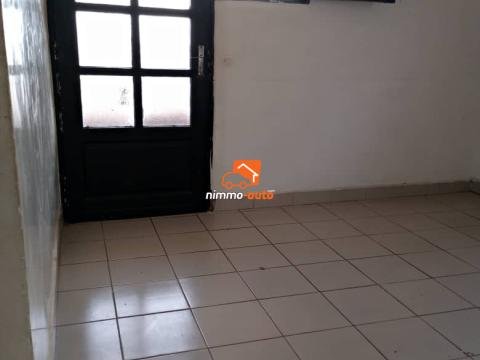 Studio moderne à louer à Santa Barbara