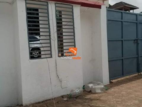 Très beau duplex à louer à Titi garage