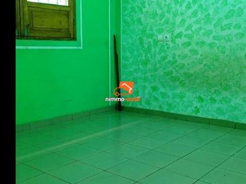 Studio moderne a louer douala pk12