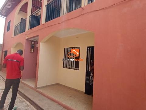 SOMPTUEUX STUDIO A LOUER A NGOUSSO