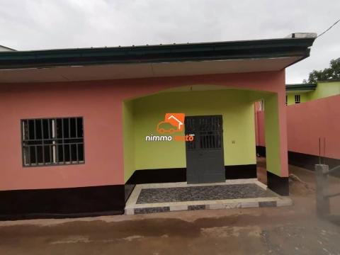 Villa à louer à Nsam escale