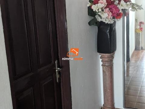 chambre meublée à louer à Akwa Nord