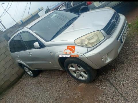 Toyota RAV4 année 2005
