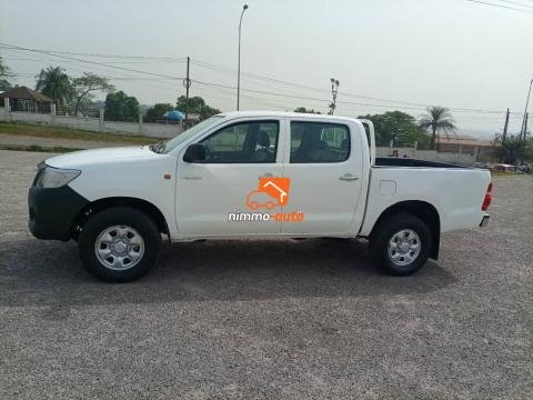 Pick up visible à Yaoundé