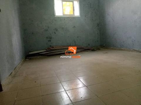 Appartement moderne à louer à fin goudron Ngangue