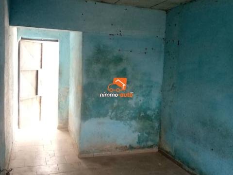 Chambre à louer à PK10 antenne orange