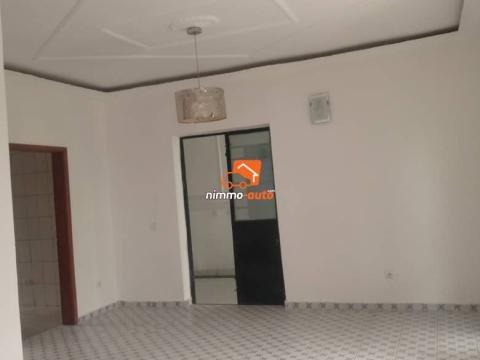 Appartement moderne nouvellment construit à Vallée Bessengue