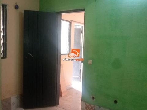 Studio à louer à Yassa