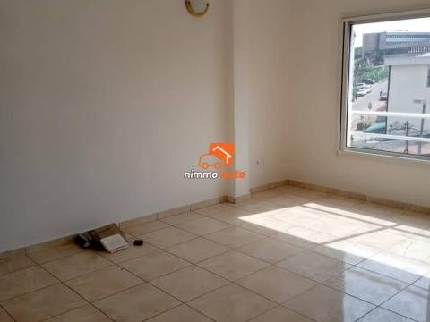 Appartement très haut standing à louer à Dragages