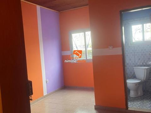 Studio moderne à louer à Cité sic