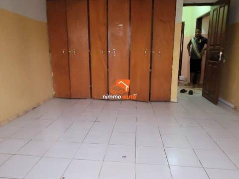 Incroyable villa à louer situé à Biyemassi montée des sœurs