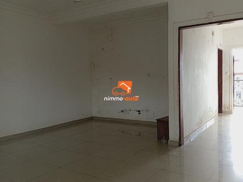 Appartement moderne de 2ch 2dch à louer à Nkozoa