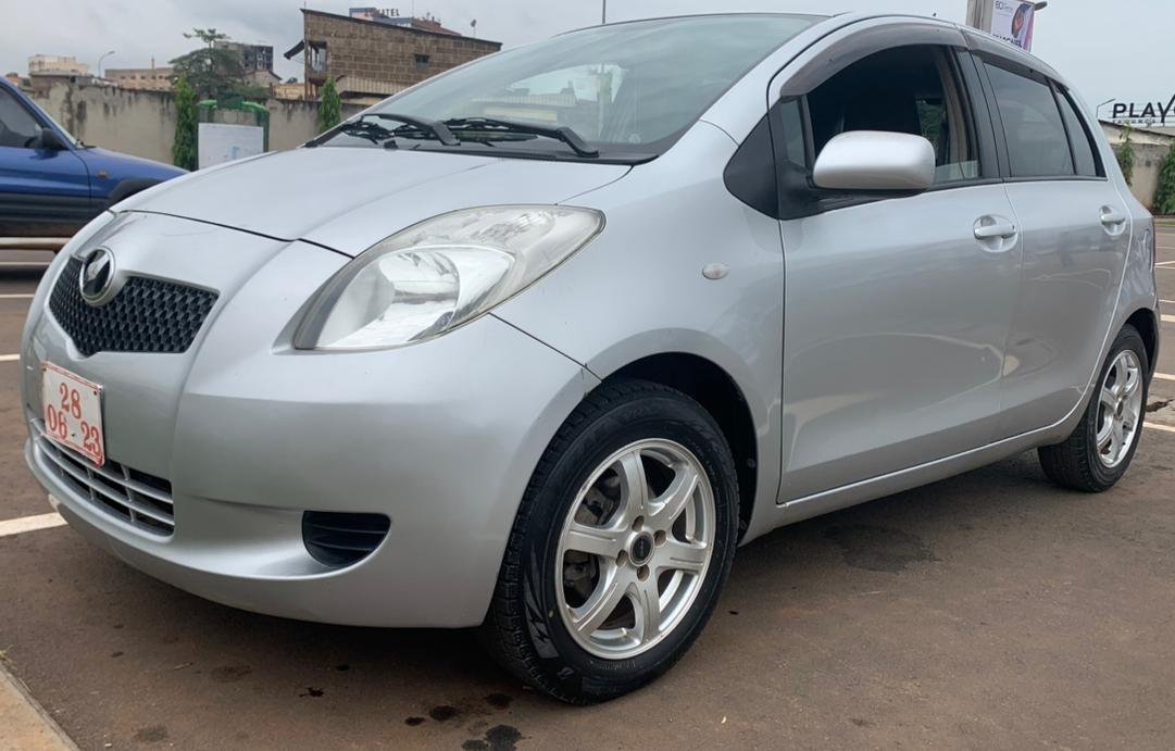 Toyota yaris vitz