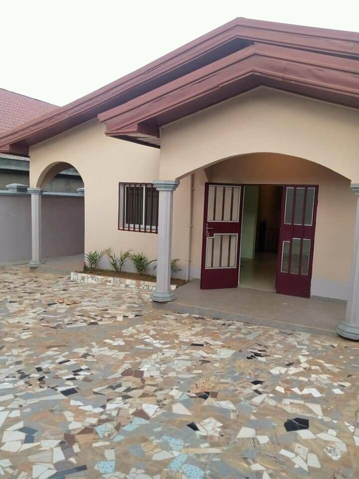 Villa à vendre à Nkozoa